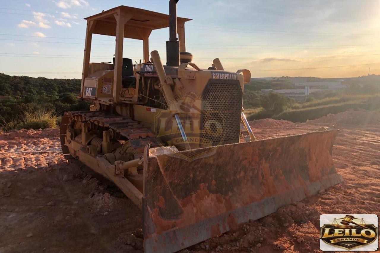CATERPILLAR D6D 1982